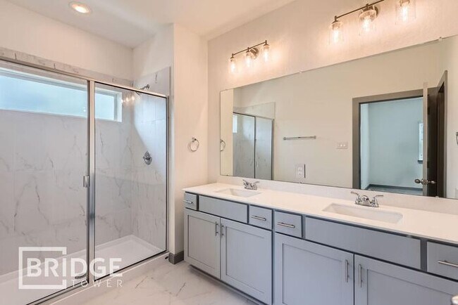Photo - 33134 Willow Hts Ln