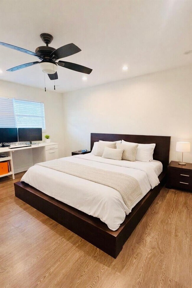 Photo - 2610 N 38th Ave