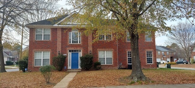 Building Photo - Harbour View