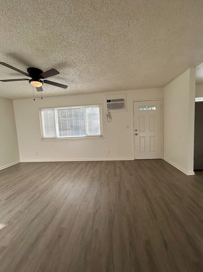 Photo - Newly updated cottage-style unit close to shopping and Upper Bidwell!