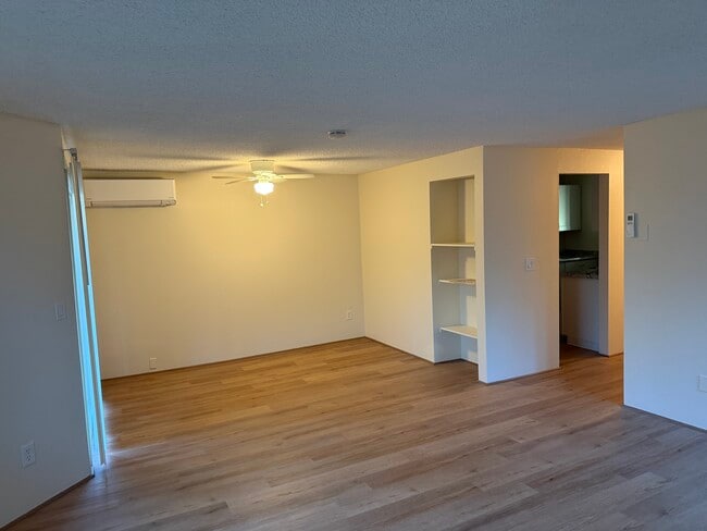 Comedor - 6293 SW Valley Ave Unidad #1