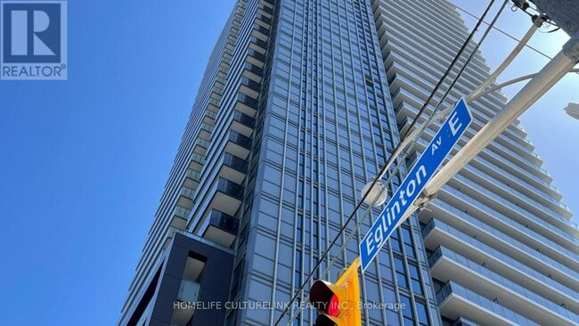 Photo - 125 Redpath Ave Unité 1501