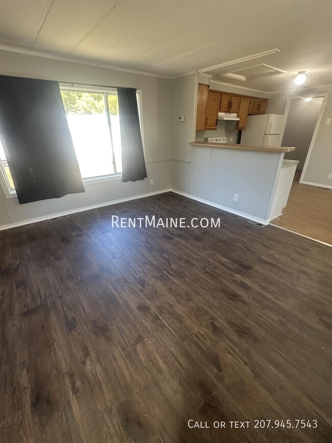 76 Park Dr