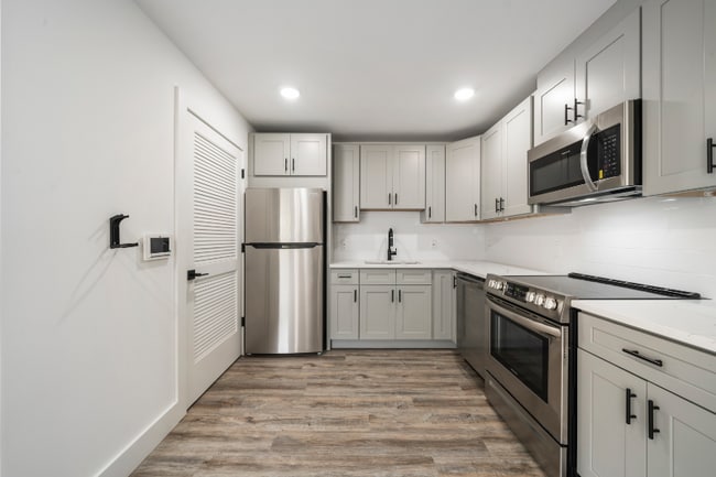 Photo - 242 Spring St Unit 501