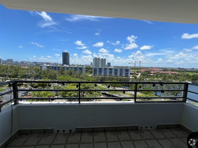 Building Photo - 500 Three Islands Boulevard Unit 715 Rental