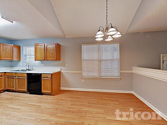 Photo - 6030 Crooked Creek Dr.