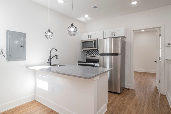 Photo - 3312 W Cumberland St Unidad 2
