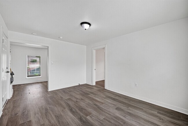 Photo - 4901 Stimson St Unit 7