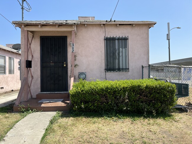 342 W 52nd Pl Unidad 342