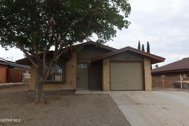 Photo - 1582 Diego Rivera Dr