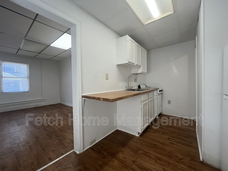 Photo - 521 Lehman St