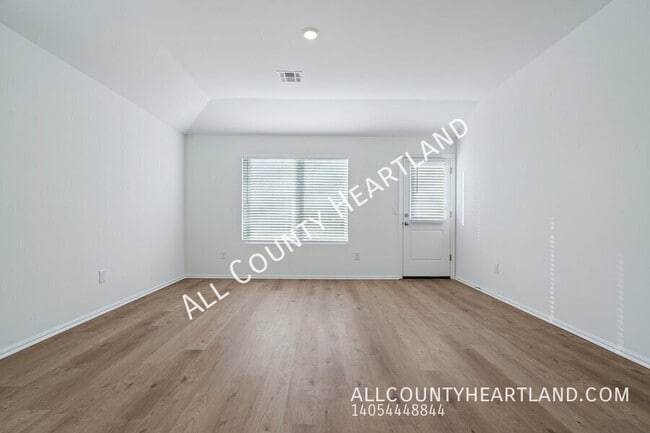 Photo - 12112 SW 36th St