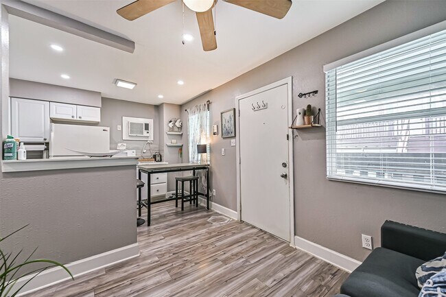 Photo - 2914 Avenue K Ave Unit 3