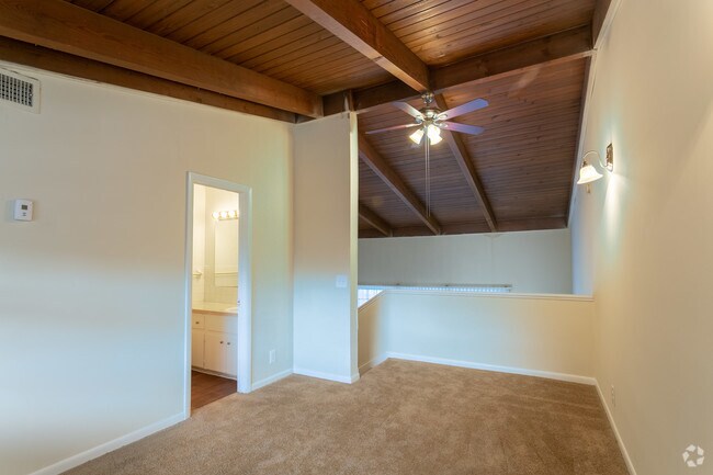 1BR-1.5BA Bedroom - Chelsea Courtyards