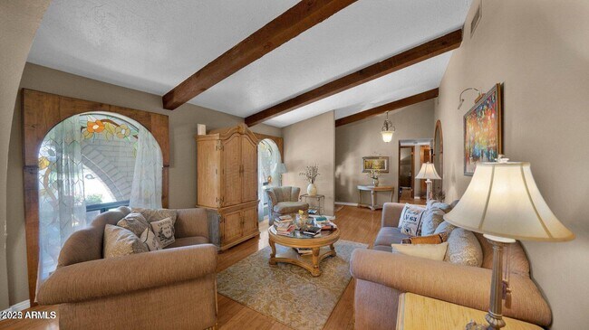 Photo - 426 E Carol Ann Way