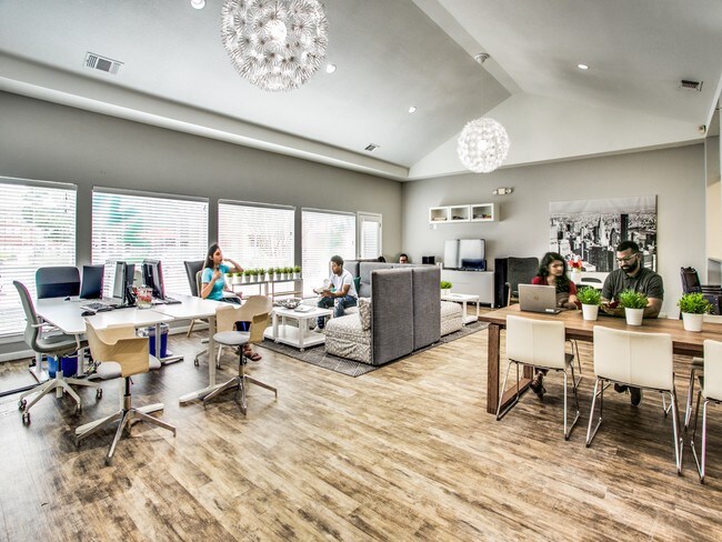 Photo - Cambridge Oaks