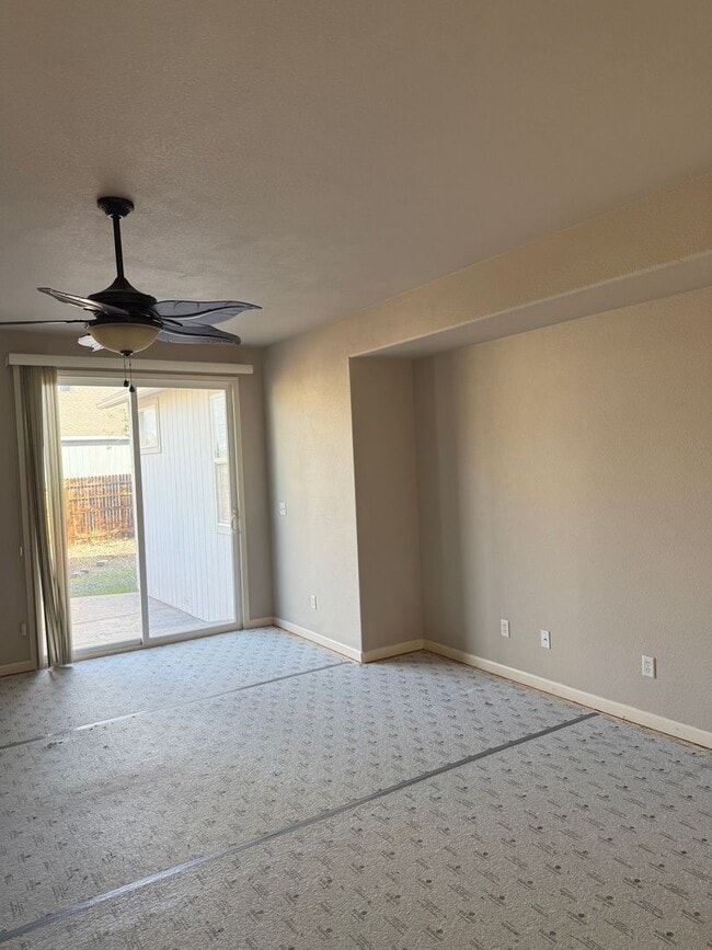 Photo - Fernley Rental