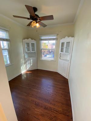 Rincón del desayuno - 4153 Duquesne Ave