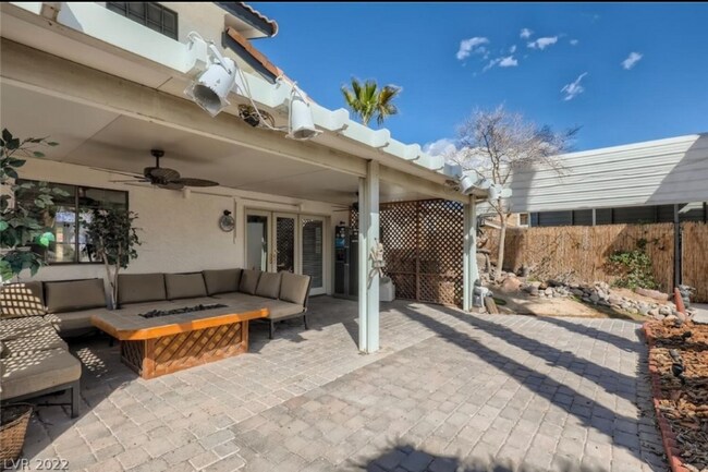 Photo - 5709 Avenida Silla