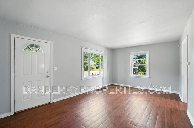 Photo - 1126 Searles Rd