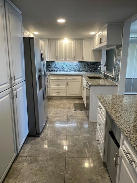 Photo - 400 Island Way Unit 505