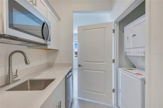 Photo - 3257 Addison Blvd