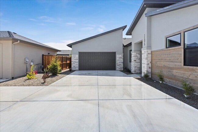 Photo - 11375 W Perthshire Ln