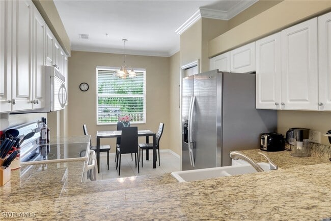 Building Photo - 10390 Washingtonia Palm Way Unit 4443 Rental