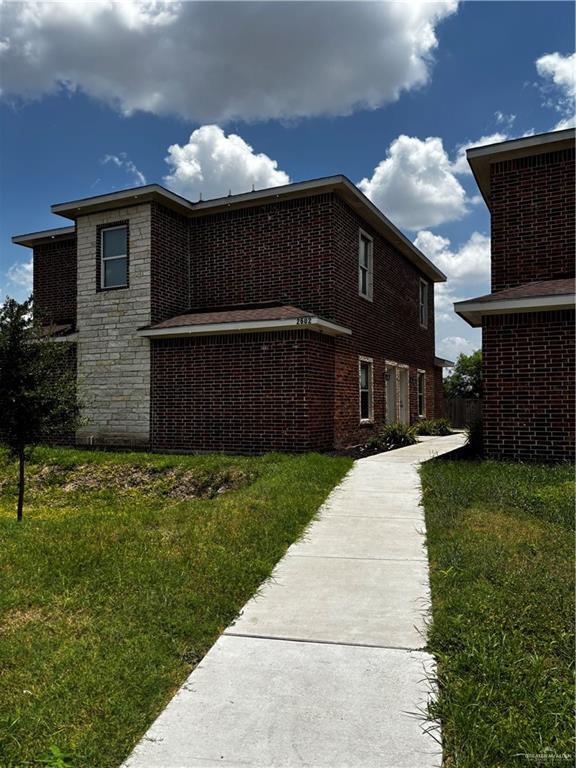 Building Photo - 2602 Primrose Ave Unit 4 Rental