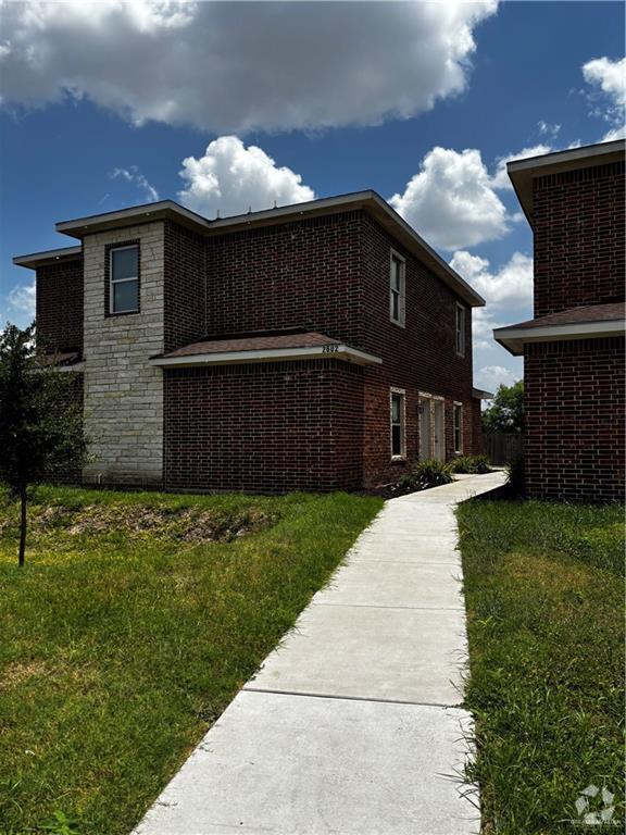 Building Photo - 2602 Primrose Ave Unit 4 Rental