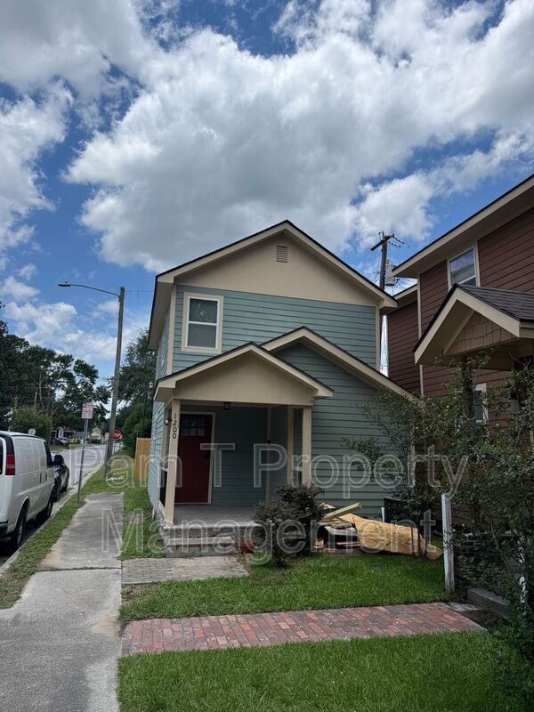 Photo - 1200 E 37th St