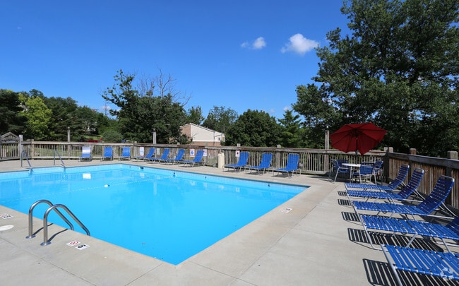 Piscina - Running Creek