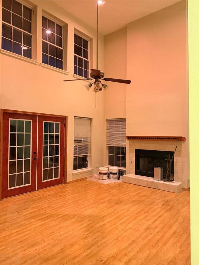 Photo - 2567 Avenue D