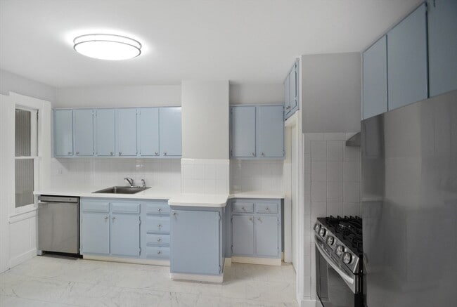 Photo - 110 Webster St Unit 110