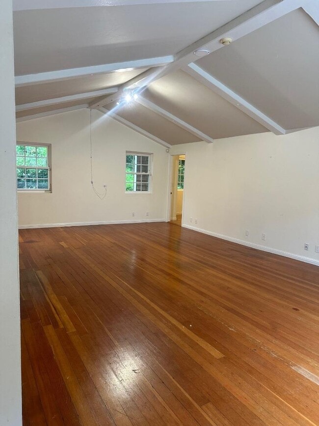 Photo - 16220 Greenwood Rd