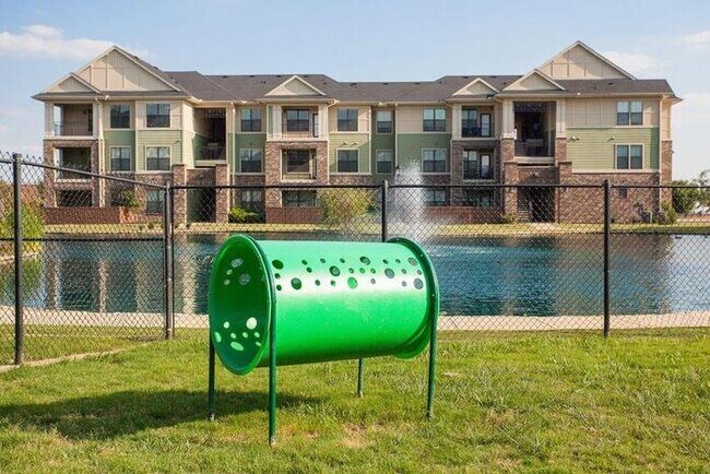 Photo - 8660 N Beach St Unidad c4