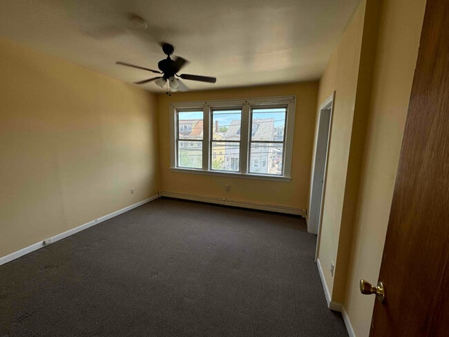 171 Highland Ave Unit 2