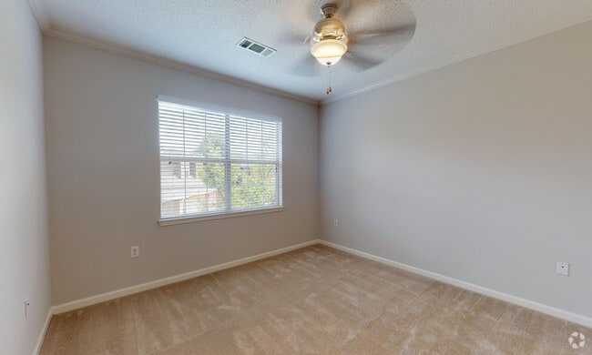 2BR,2BA - Barrington Place