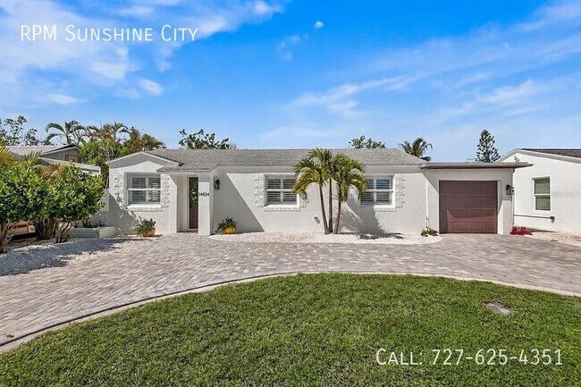 Photo - 14024 N Bayshore Dr