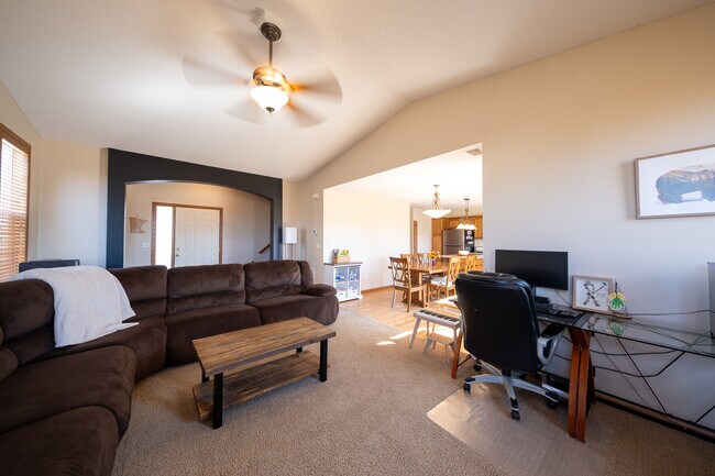 Photo - 3292 Century Dr