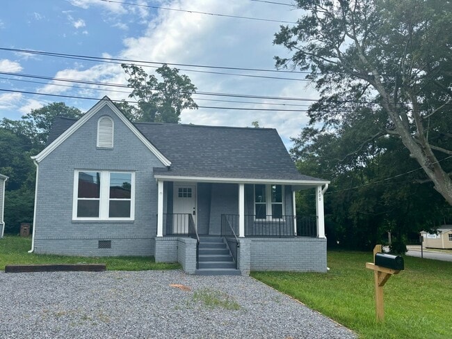 3 Bedroom 2 Bathroom Fully Renovated House... - 3 Bedroom 2 Bathroom Fully Renovated House...