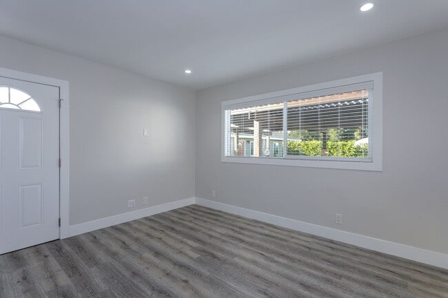 Photo - gra783 Unit 781