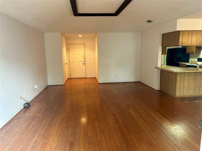 Photo - 11103 Bellerive Dr