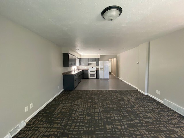 Photo - 920 Alma Ave