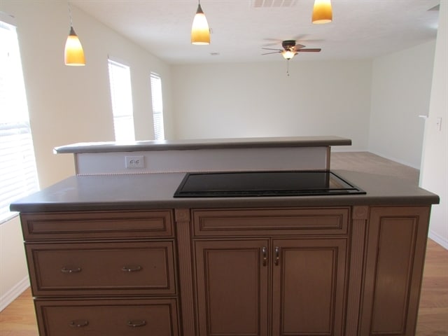 Photo - 2651 Sutherland Dr