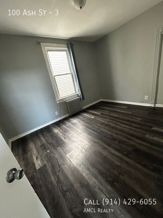 Photo - 100 Ash St Unit 3