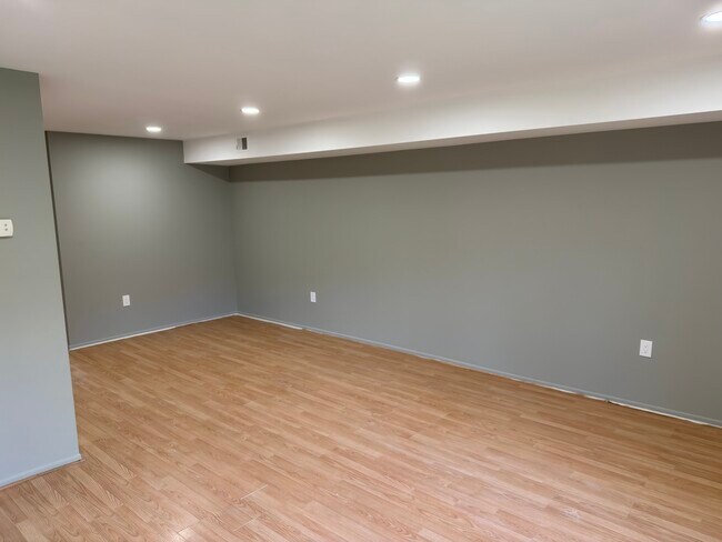 Photo - 9926 Haldeman Ave Unidad 111A