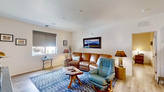 Photo - 1650 E Ponderosa Pkwy Condo Unit 216