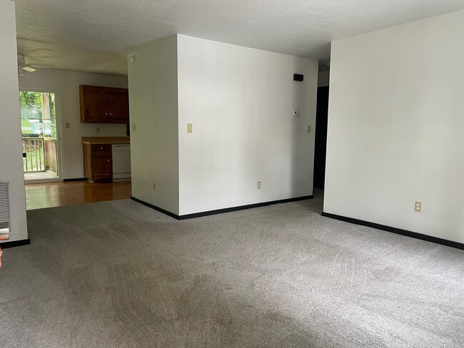Moss Creek Apartments