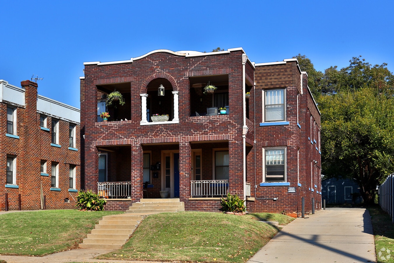 Photo - 701 NW 30th Apartments